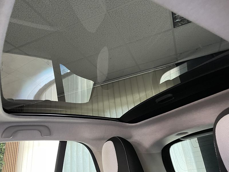 Smart Fortwo 0.9i AUTOMAT ČR 1.MAJ NAVI   - fotka 18 z 25