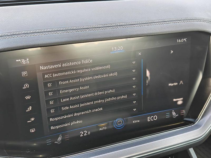 Volkswagen Touareg R-line 8TT 3,0TDI - fotka 20 z 28