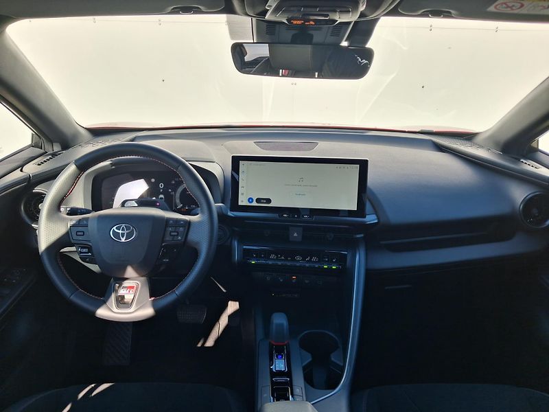 Toyota C-HR 2,0 HEV e-CVT GR Sport - fotka 5 z 24