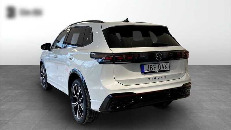 Volkswagen Tiguan 2.0 TDI 4M R-Line DCC Pano Taž - fotka 4 z 14