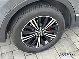 Volkswagen Tiguan 2.0TDI 4x4 + tažné, kamera - náhled 16