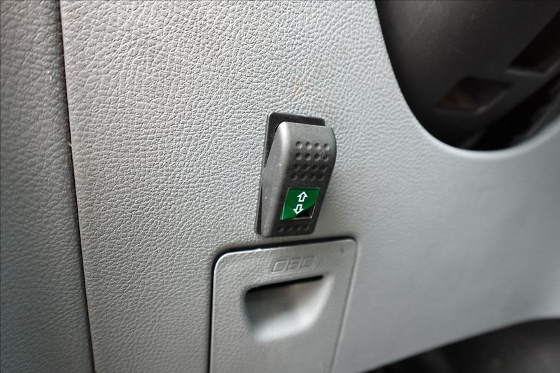 Ford Transit 2,0 TDCi  3S SKLÁPĚČ SERVISKA - fotka 25 z 35