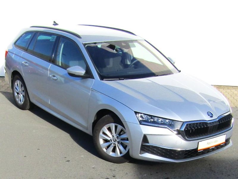 Škoda Octavia IV FL Combi Selection 1.5 TSI - fotka 9 z 30