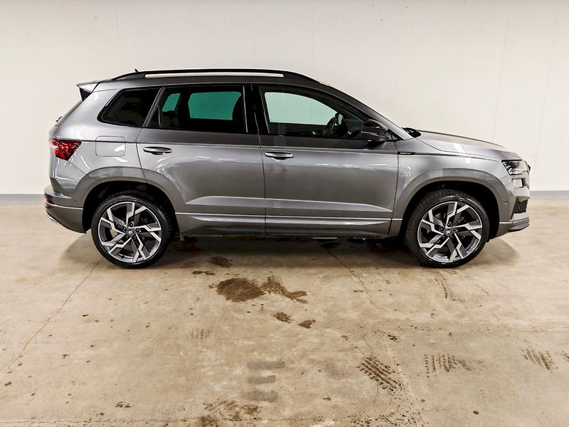 Škoda Karoq (2025) 1.5 TSI 110 kW DSG Sportline - fotka 26 z 31