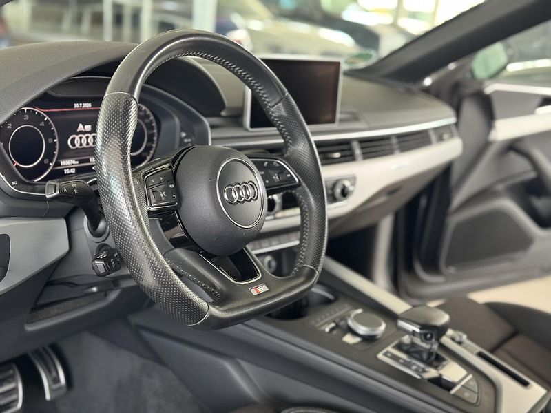 Audi A5 3,0TDI Q*200kW*S-LINE*KeyLess - fotka 11 z 38