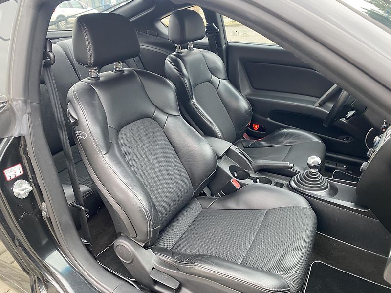 Hyundai Coupé (2007) 2.0i FX FULL, NAJETO 70TIS.KM! - fotka 31 z 42