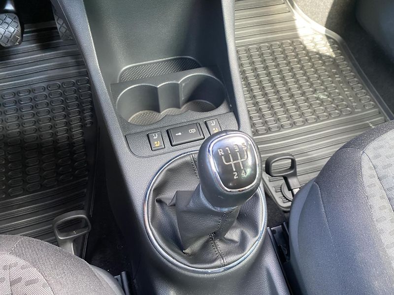 Škoda Roomster 1.2 TSI 63kW-1xMAJ.- 81 000KM - fotka 26 z 42