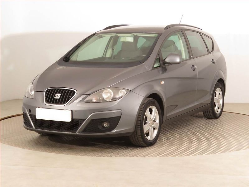 Seat Altea (2014) 1.6 TDI, Automat, Navi - fotka 2 z 16