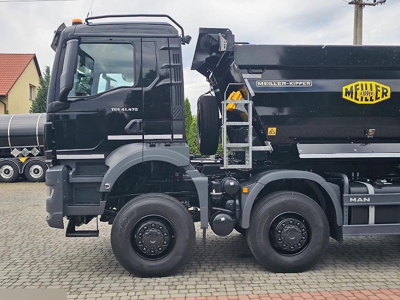 MAN TGS (2023) 41.470 8x8 S1 EURO 6 - fotka 17 z 22