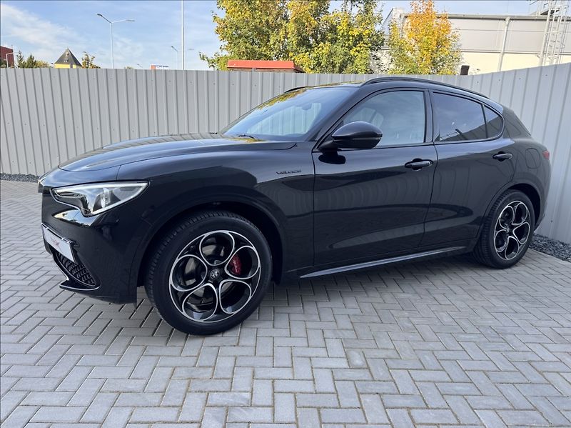 Alfa Romeo Stelvio 2,0 T Q4 AT8 ZF VELOCE původČR - fotka 3 z 50