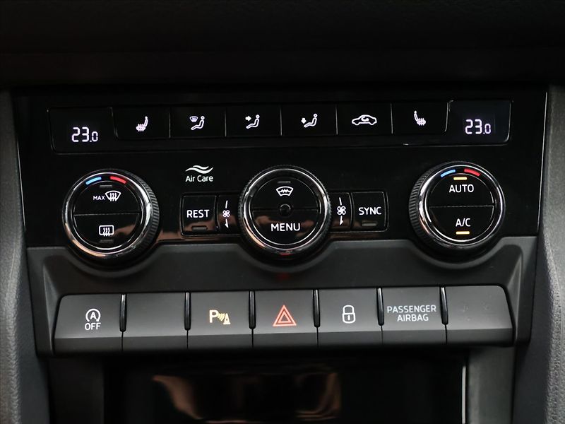 Škoda Kodiaq 2,0 110 kW Style 4x4 DSG CZ DP - fotka 30 z 39