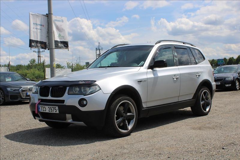 BMW X3 2,0 D  4 x 4, AUTOMAT - fotka 1 z 26