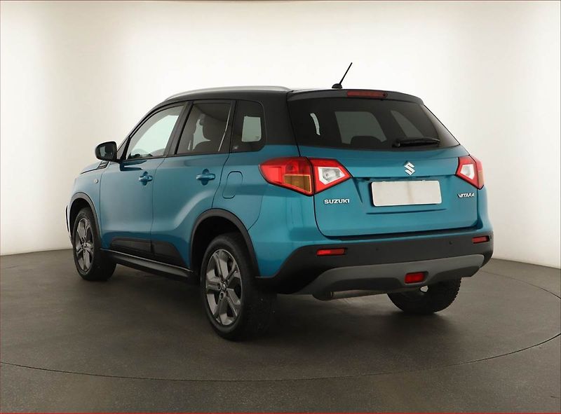 Suzuki Vitara (2016) 1.6 VVT, Serv.kniha, Tempomat - fotka 4 z 14