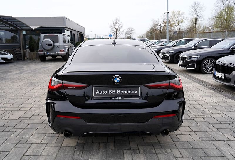 BMW Řada 4 430i coupe Mpaket/Lasery/260PS - fotka 5 z 41