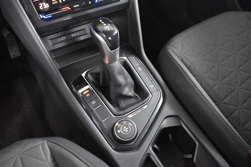 Volkswagen Tiguan (2021) 2.0TDI 147kW 4Motion,Webasto - fotka 21 z 24