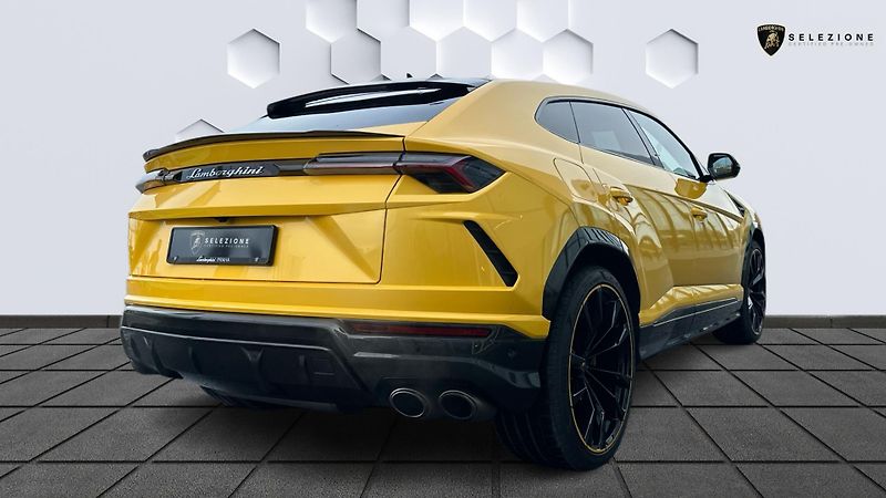 Lamborghini Urus (2021) Pearl Capsule, Záruka - fotka 3 z 15