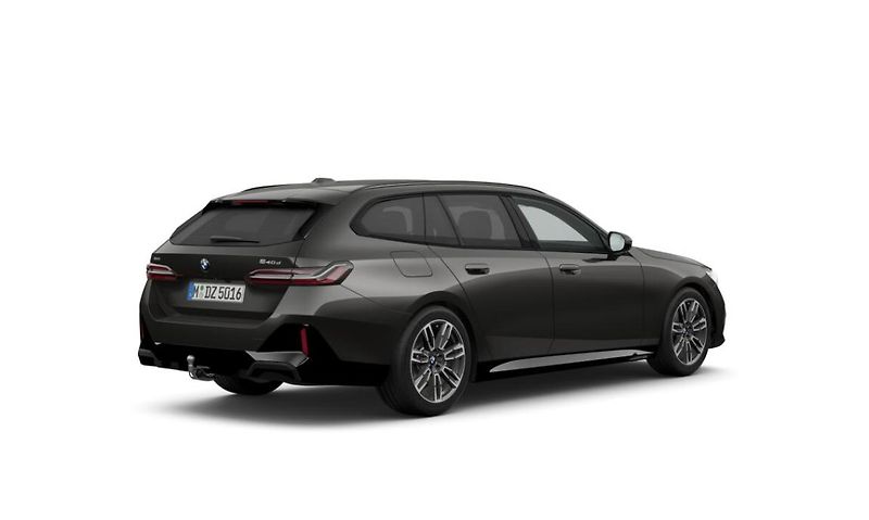 BMW Řada 5 540d xDrive Touring - fotka 3 z 4