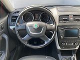Škoda Yeti (2012) 2.0 TDi, Ambiente, TZ - náhled 11