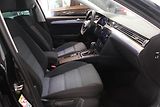 Volkswagen Passat (2021) 2.0TDI DSG Display LED - náhled 23