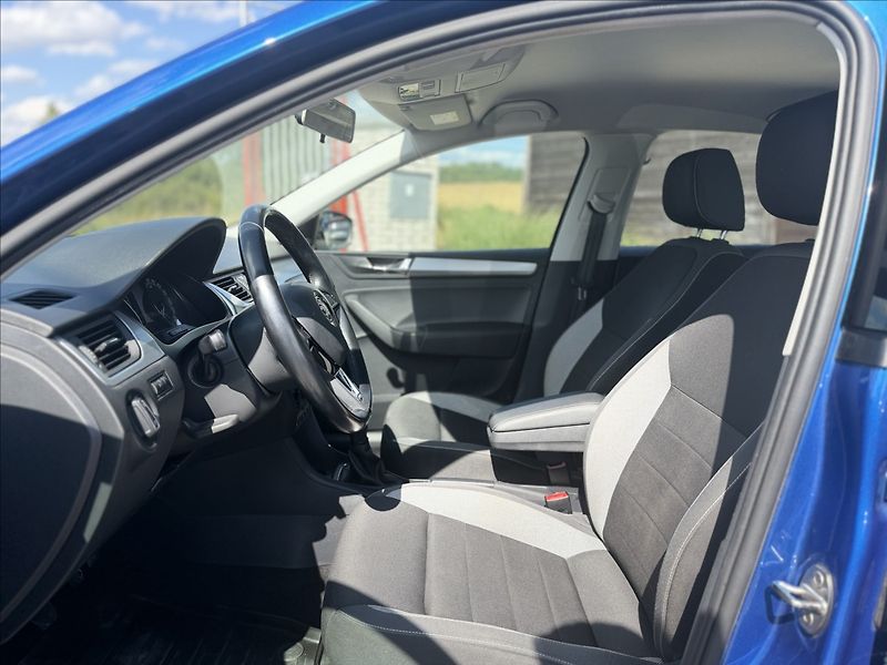 Škoda Rapid 1,0 TSI 70kW 50TKm! NOVÉ V ČR - fotka 9 z 26