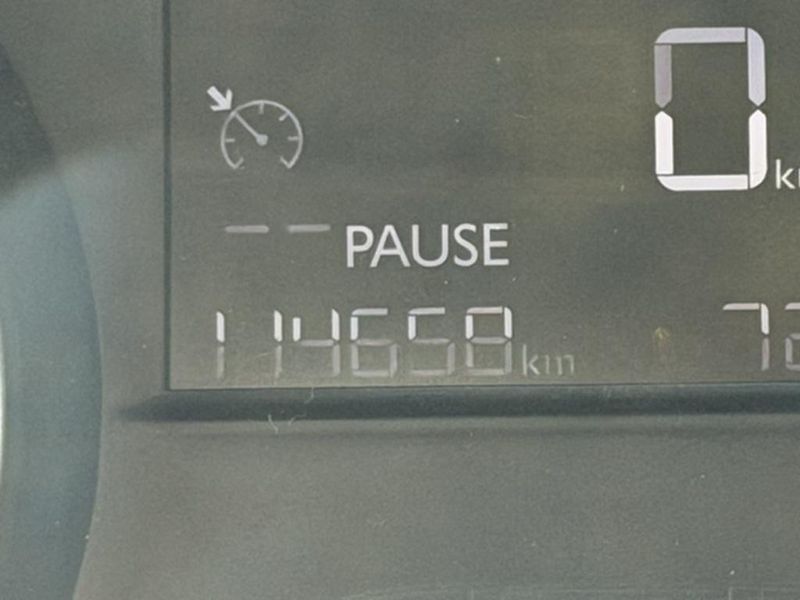 Peugeot 2008 1.2 PureTech, serv.kniha - fotka 15 z 28