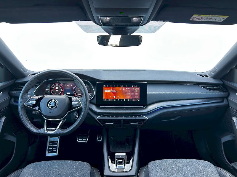 Škoda Octavia (2024) 2.0 TDI 110kW DSG Sportline - fotka 5 z 35