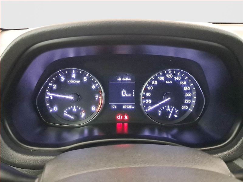 Hyundai i30 (2018) 1.0 T-GDI, Serv.kniha - fotka 11 z 16
