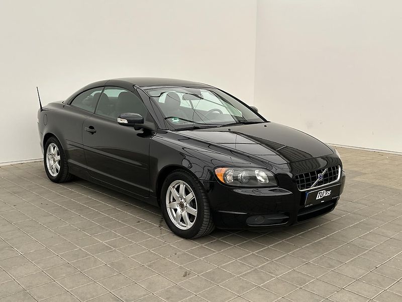 Volvo C70 2.4  D5 Sumum - fotka 9 z 30