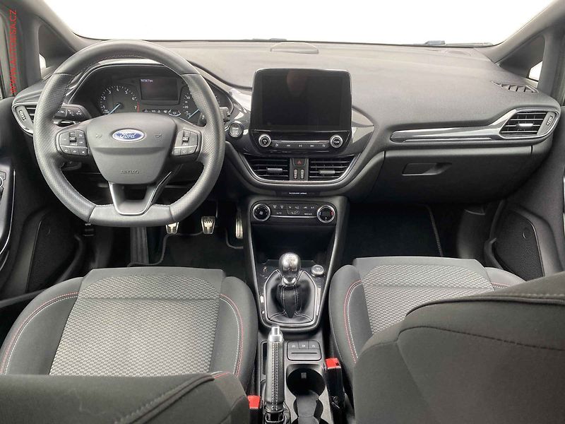 Ford Fiesta (2019) 1.0 EB, ST-Line, navi, kamera - fotka 11 z 18