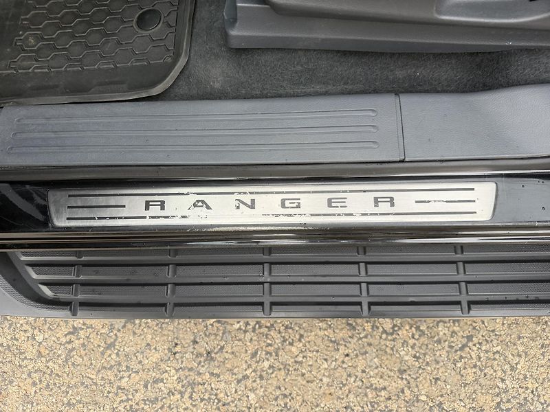 Ford Ranger 3,2 TDI 200PS *NOVÝ MOTOR* - fotka 37 z 73