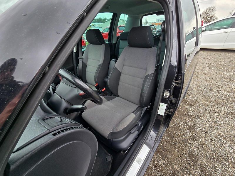 Škoda Roomster (2014) 1.6 TDi 77KW El - fotka 10 z 23