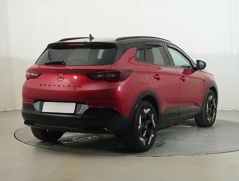 Opel Grandland X (2022) GS Line 1.5 CDTI - fotka 5 z 18
