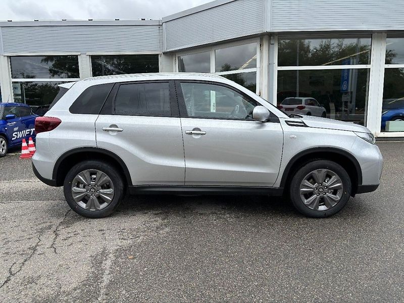 Suzuki Vitara Premium - fotka 8 z 10