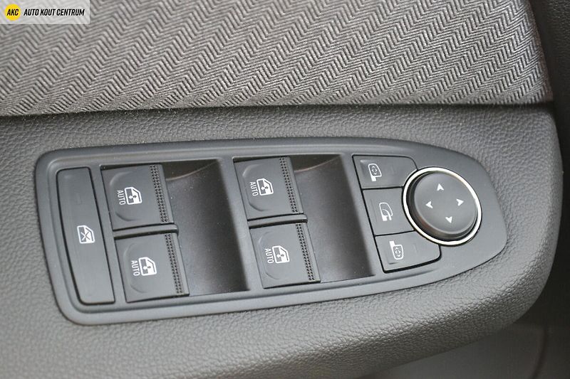 Renault Clio Techno TCe 90 - fotka 45 z 49