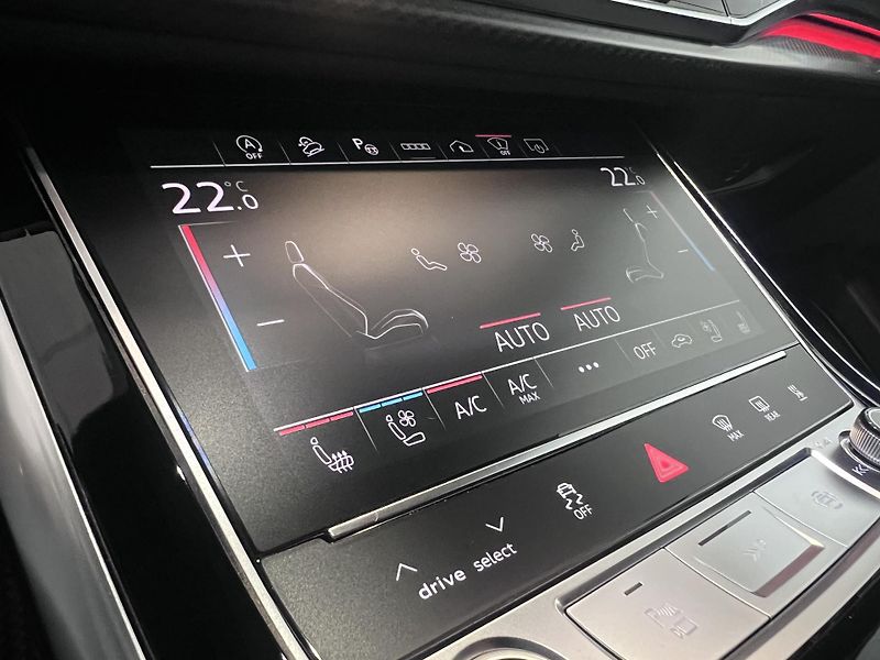 Audi Q7 TDI B&O 3D Carbon Laser Záruka - fotka 24 z 33