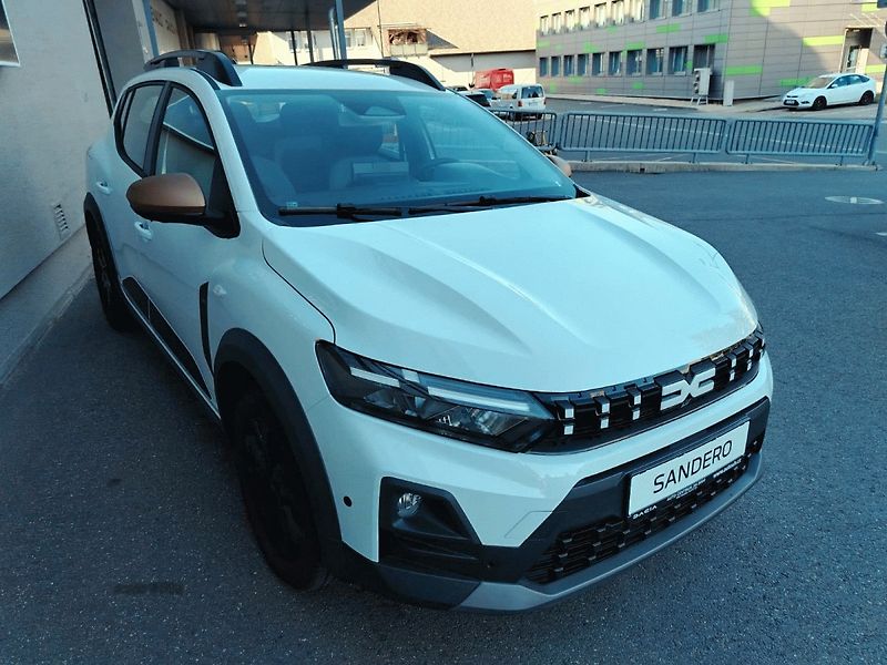 Dacia Sandero (2026) Stepway Extreme ECO-G 120 - fotka 5 z 12