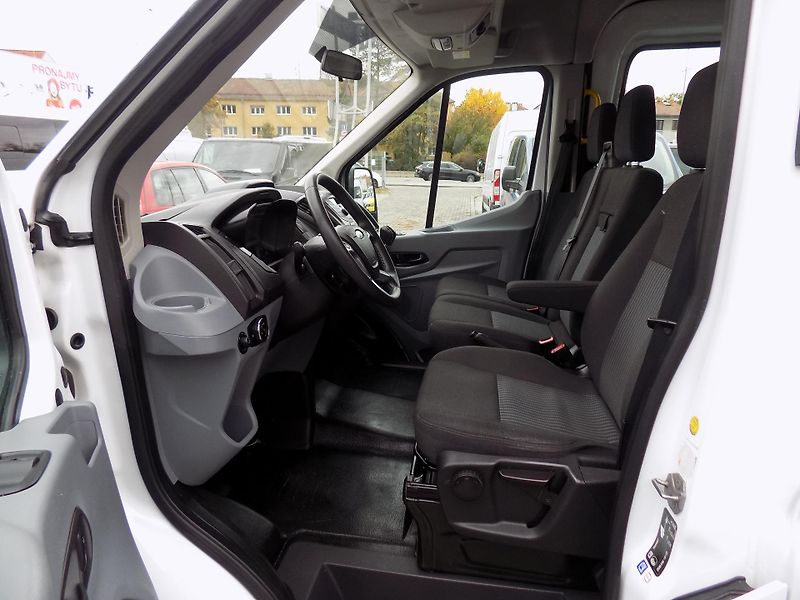 Ford Transit 2,2 TDCI LWB TREND 9 SD RAMPA - fotka 17 z 42