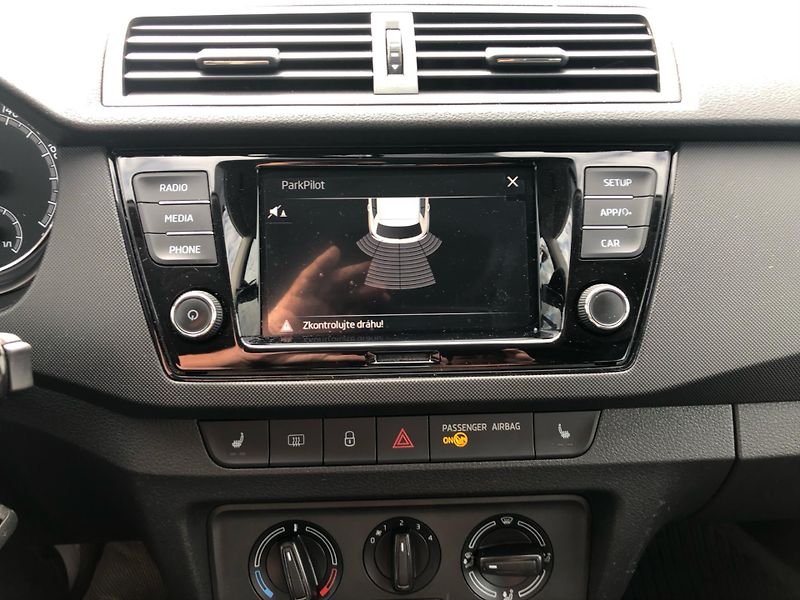 Škoda Fabia III Ambition 1.0 MPI /44kW - fotka 20 z 28