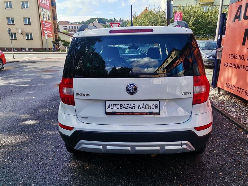 Škoda Yeti (2016) 1.2TSi 81kw Outdoor 1 majitel - fotka 4 z 25