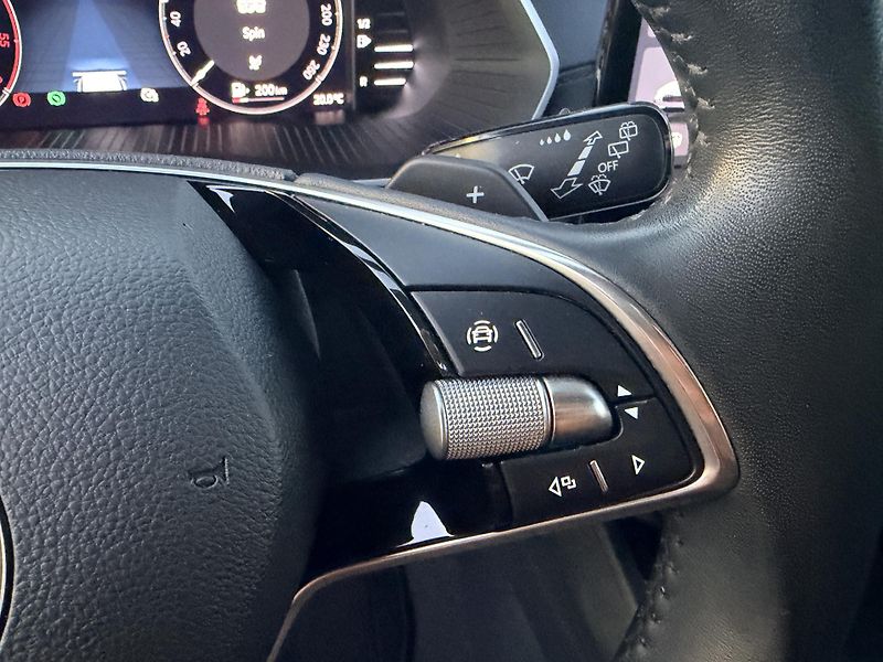 Škoda Octavia 2.0 TDI DSG LED VIRTUAL - fotka 18 z 53