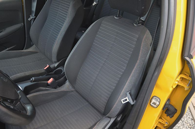 Peugeot 208 (2020) 1.2 55kW / ČR / ROZVODY/ 70tkm - fotka 11 z 32