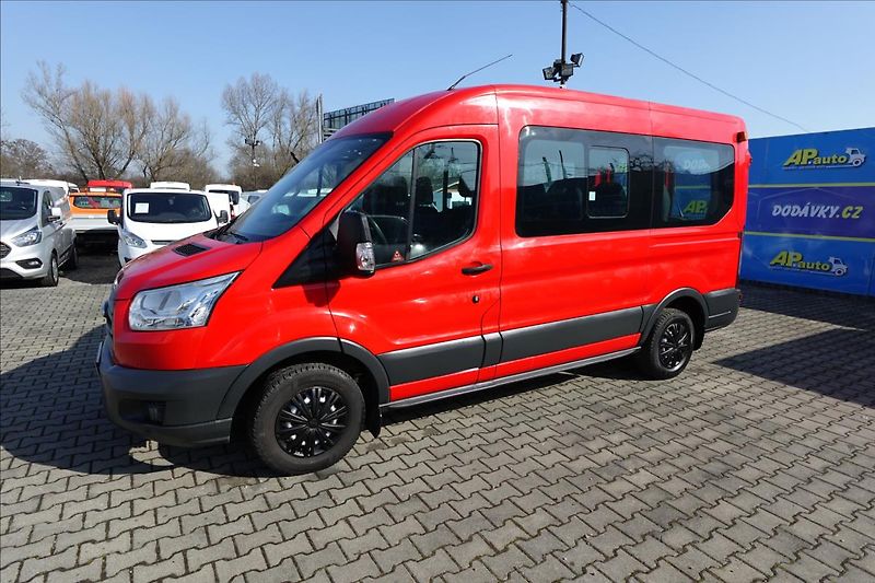 Ford Transit 2,2 TDCi  L2H2 9MÍST BUS KLIMA - fotka 2 z 40