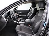 BMW Řada 3 2,0 320d 140kW xDrive 1.Maj. - náhled 11