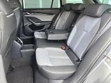 Škoda Octavia 2,0 TDi DSG Top Selection Tažn - náhled 10
