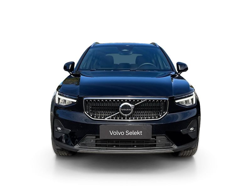 Volvo XC40 B4 AWD // 1. maj // ČR - fotka 9 z 40