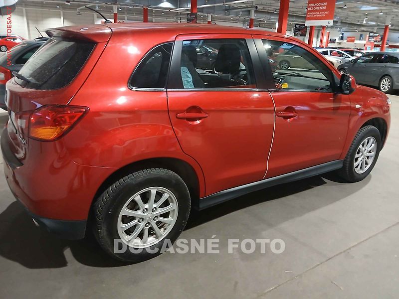 Mitsubishi ASX (2015) 1.6., 1.maj,ČR, AC, temp - fotka 2 z 3