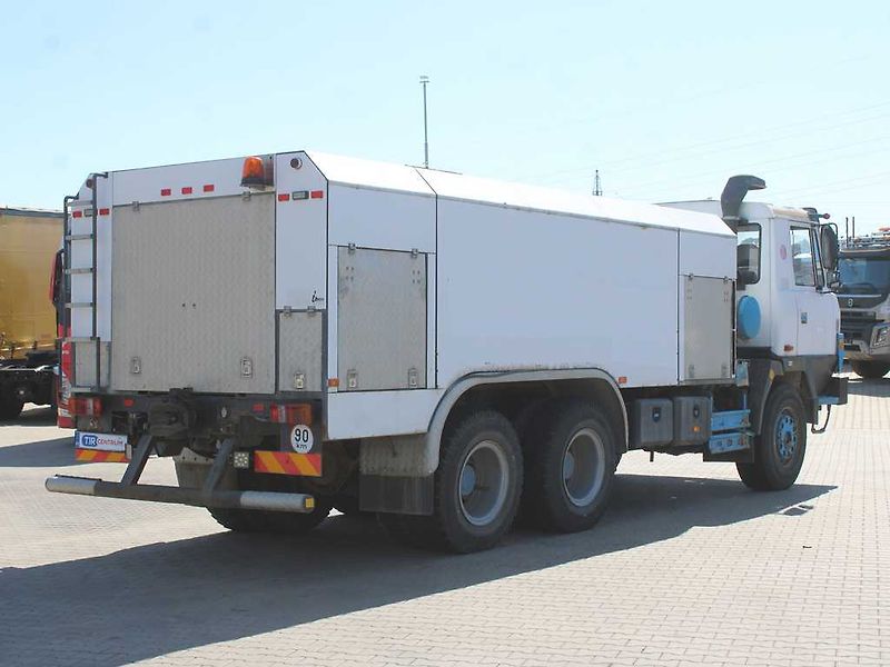 Tatra 815, 6X6, SPECIÁLNÍ NA ČIŠTĚNÍ - fotka 3 z 24