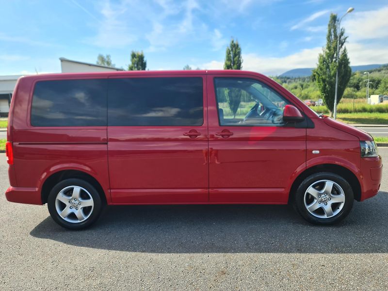 Volkswagen Multivan (2011) 2.0 TDi 103-KW WEBAST OLOMOUC - fotka 6 z 109