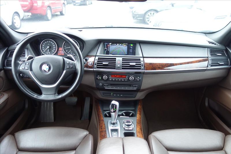 BMW X5 40d 225KW,xDRIVE,PANORAMA. - fotka 27 z 50