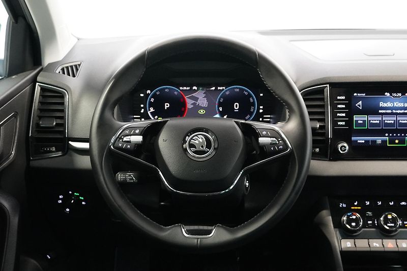 Škoda Karoq 2.0TDI,4x4,DSG,ČR,1.MAJ,TAŽNÉ - fotka 21 z 36